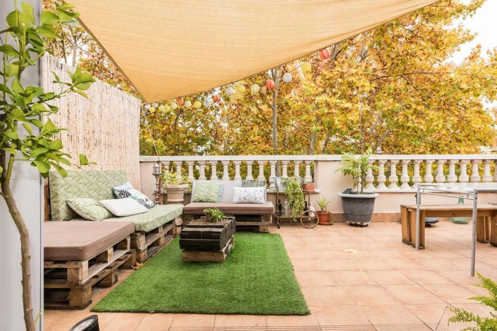 Atico Con Terraza Y Chimenea Junto A Universidad อัลกาลาเดเอนาเรส ภายนอก รูปภาพ